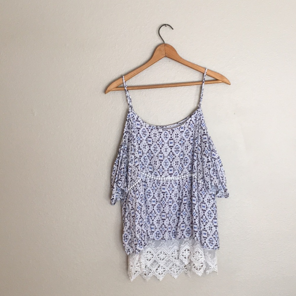 Skies Are Blue cold shoulder blouse, size L